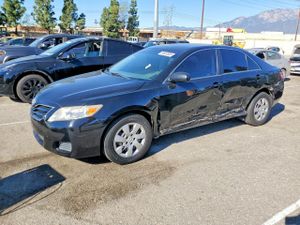 Toyota Camry BASE 2.5L 4 2010