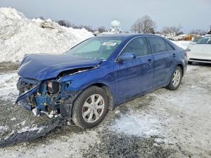 Toyota Camry BASE 2.5L 4 2011