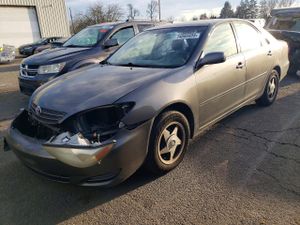 Toyota Camry LE 2.4L 4 2003