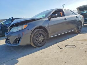 Toyota Camry L 2.5L 4 2014