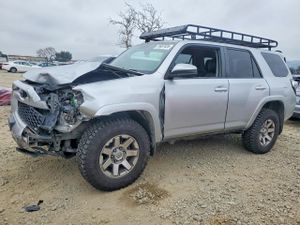 Toyota 4Runner SR5 4.0L 6 2014