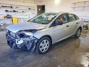 Ford Focus S 2.0L 4 2013