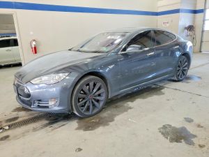 Tesla Model S 85 2015