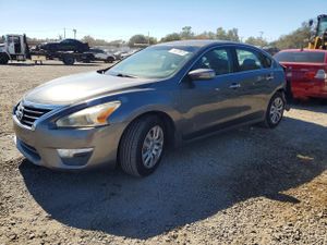 Nissan Altima 2.5 2.5L 4 2015