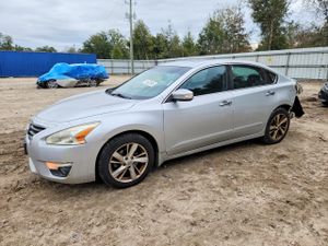 Nissan Altima 2.5 2.5L 4 2015