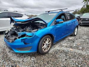 Ford Focus SE 2.0L 4 2015
