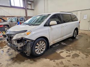 Toyota Sienna 3.5L 6 2012