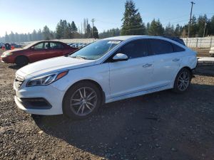 Hyundai Sonata SPORT 2.0L 4 2015