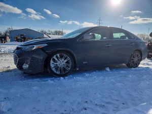 Toyota Avalon XLE 3.5L 6 2015