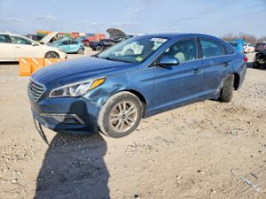 Hyundai Sonata SE 2.4L 4 2015
