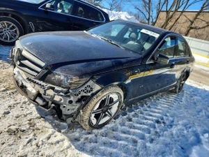 Mercedes-Benz C 300 4MATIC 3.0L 6 2011