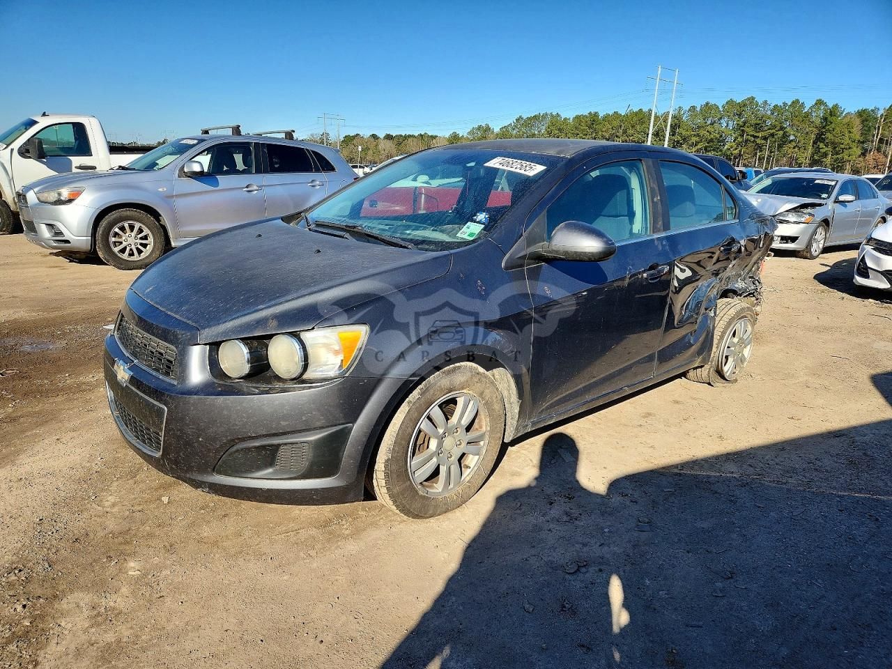 Chevrolet Aveo (Sonic) LT 1.8L 4 2013