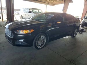 Ford Fusion SE 2.0L 4 2015