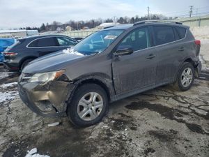 Toyota Rav4 LE 2.5L 4 2015