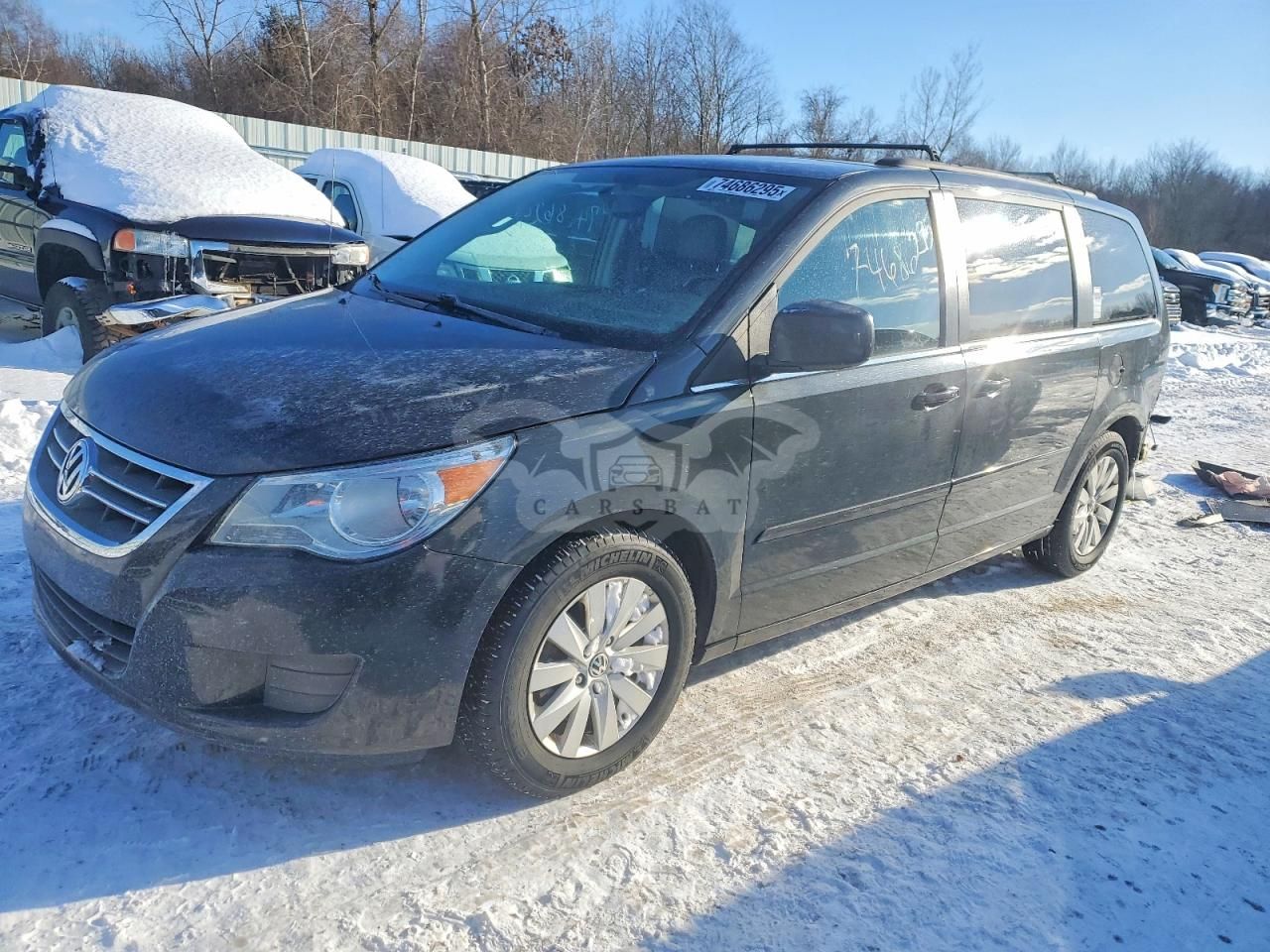 Volkswagen Routan SEL 3.6L 6 2012