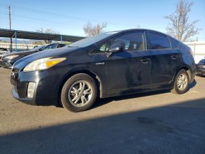 Toyota Prius 1.8L 4 2011