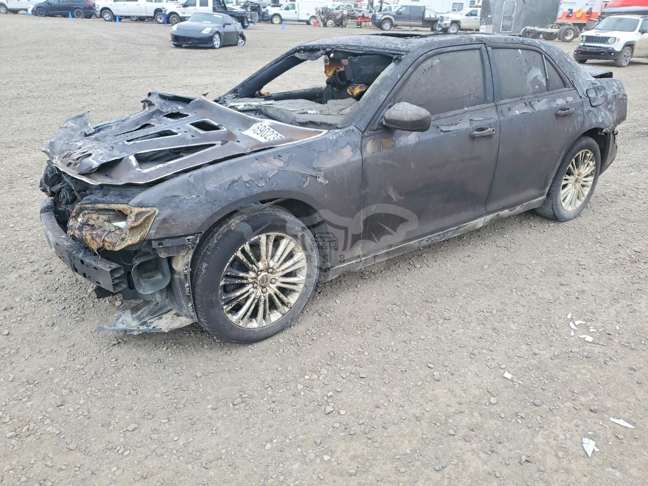 Chrysler 300C 5.7L 8 2014