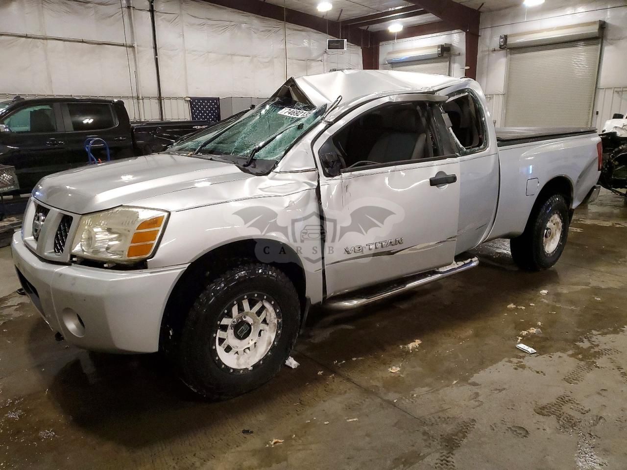 Nissan Titan XE 5.6L 8 2005