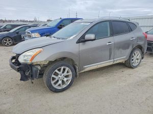 Nissan Rogue S 2.5L 4 2012