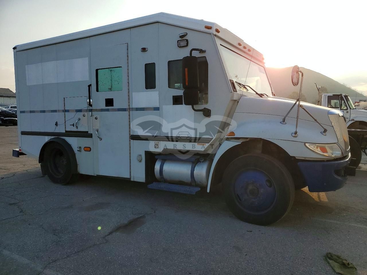 International DuraStar / 4000 4300 LP 7.6L 6 2012