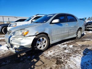 Toyota Corolla CE 1.8L 4 2004