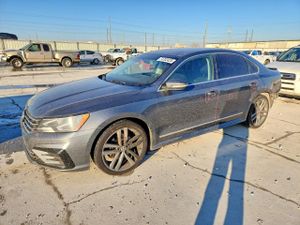 Volkswagen Passat S 1.8L 4 2016