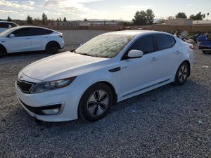 Kia Optima HYBRID 2.4L 4 2013