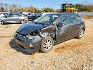 Toyota Prius 1.5L 4 2012