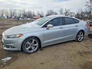 Ford Fusion SE 2.5L 4 2015