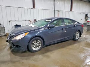 Hyundai Sonata GLS 2.4L 4 2013