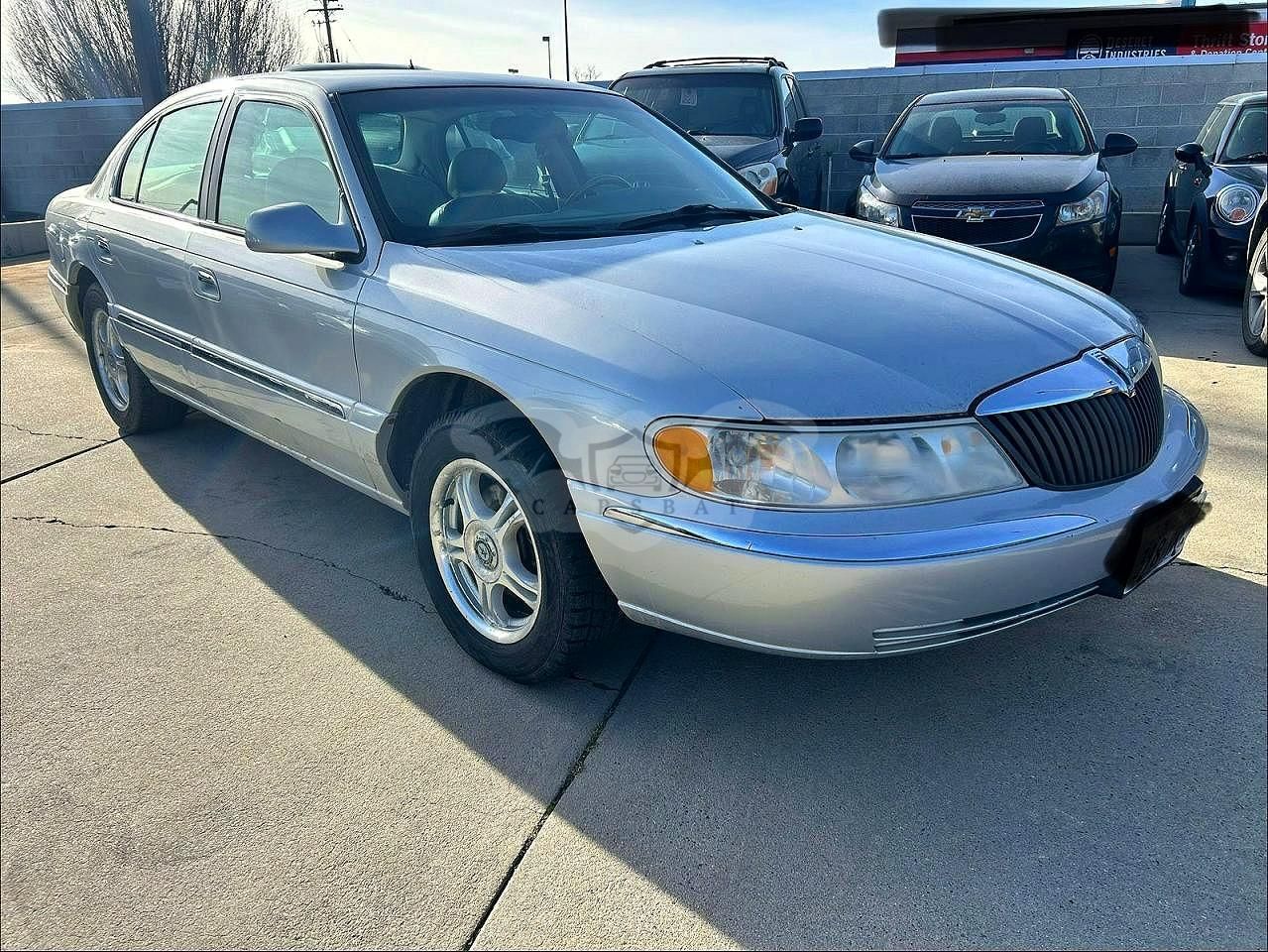 Lincoln Continental 4.6L 8 2001