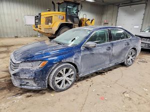 Volkswagen Passat 2.0L 4 2021