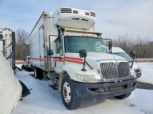 International DuraStar / 4000 4300 7.6L 6 2009