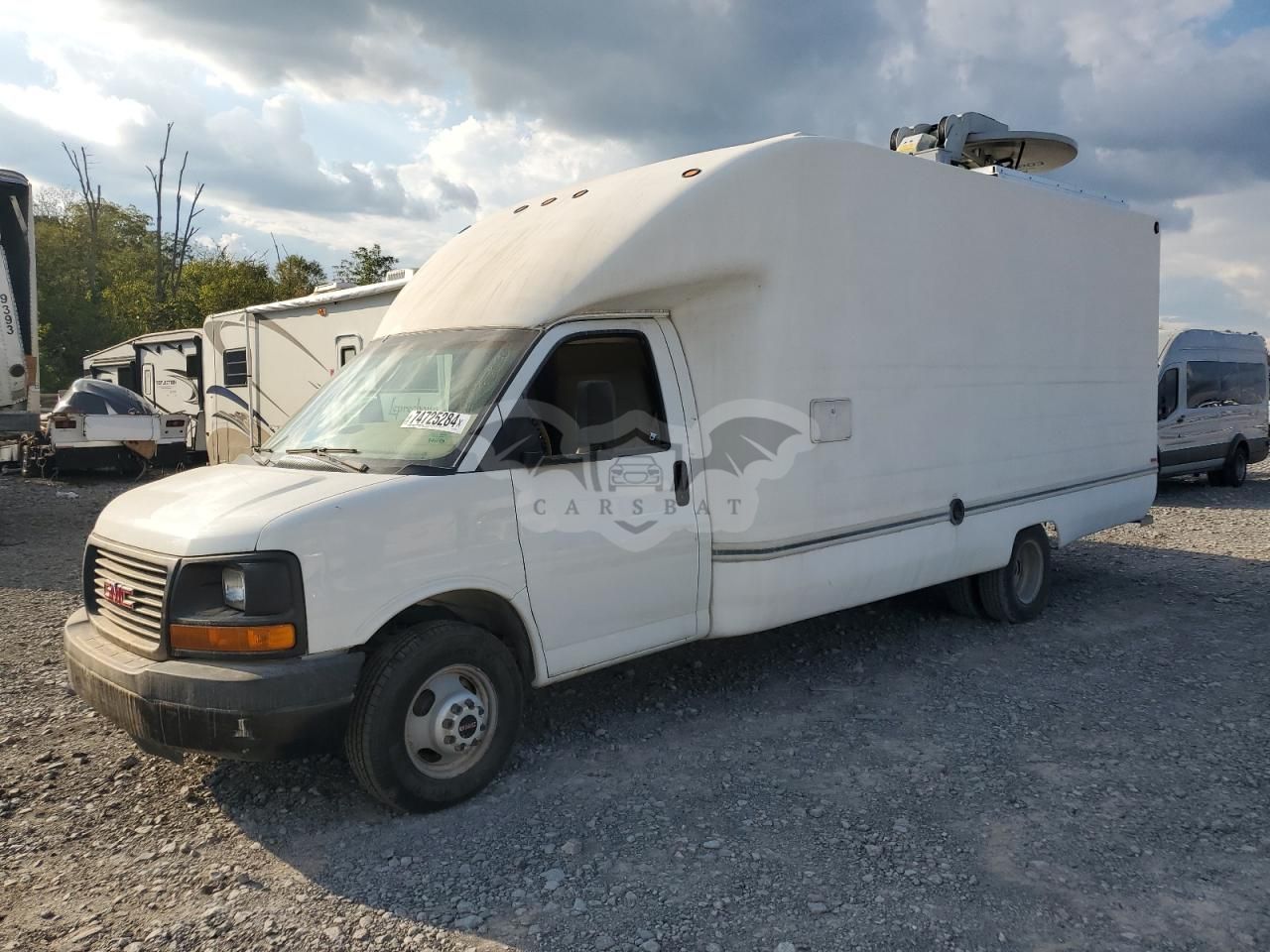GMC Savana CUTAWAY G3500 6.0L 8 2004