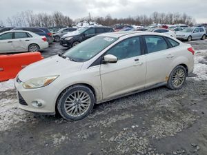 Ford Focus SEL 2.0L 4 2012