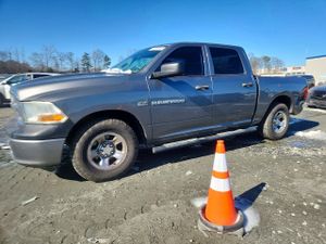 Dodge RAM 5.7L 8 2011