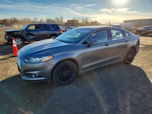 Ford Fusion SE 2.0L 4 2014