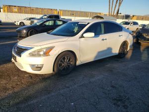 Nissan Altima 2.5 2.5L 4 2015