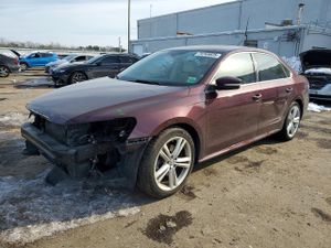 Volkswagen Passat SE 3.6L 6 2013