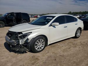 Nissan Altima 2.5L 4 2015