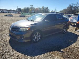 Toyota Corolla BASE 1.8L 4 2011