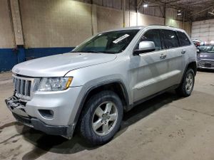 Jeep Grand Cherokee LAREDO 3.6L 6 2013