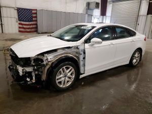 Ford Fusion SE 1.6L 4 2013