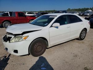 Toyota Camry 2.5L 4 2010