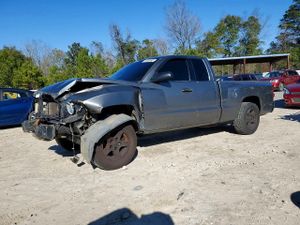 Dodge Dakota 4.7L 8 2005