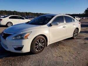 Nissan Altima 2.5 2.5L 4 2015