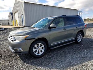 Toyota Highlander BASE 3.5L 6 2011