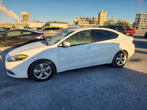 Dodge Dart SXT 2.4L 4 2015