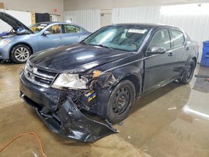 Dodge Avenger SE 2.4L 4 2012