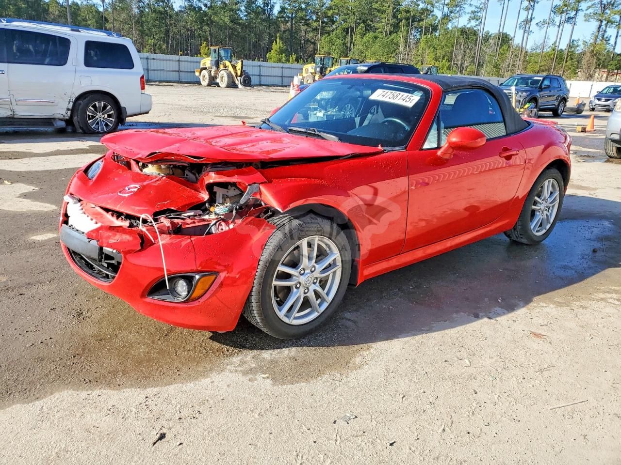 Mazda MX-5 (Miata) 2.0L 4 2010